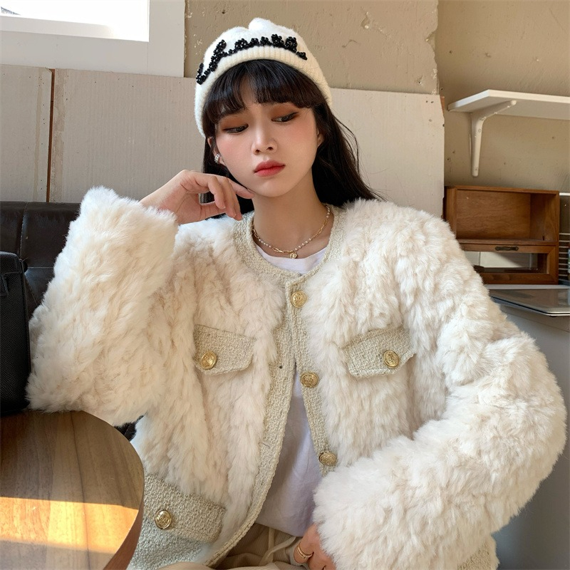 新款2023秋冬季小香風寬鬆型潮杏色羊羔毛絨百搭外套女裝