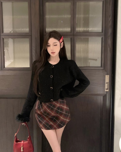 Black small fragrant knitted cardigan sweater jacket top for women + plaid splicing skirt and skirt suit for women