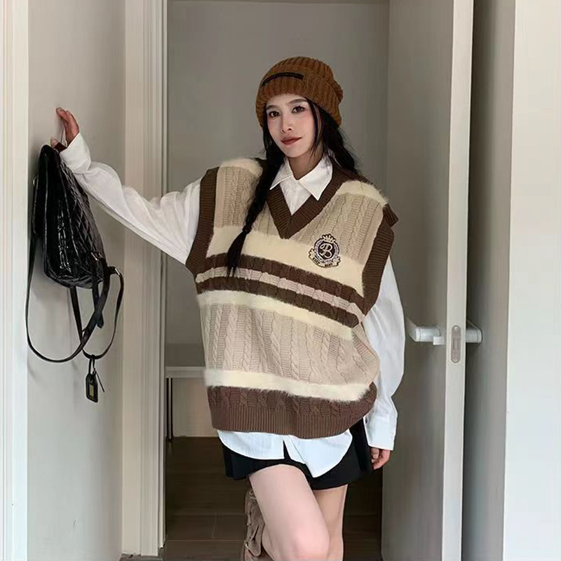 條紋撞色學生馬甲毛衣女春秋新款寬鬆套頭學院風v領針織上衣外搭