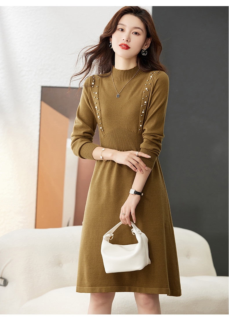 Knitted Dress Women's Long Sleeve 2023 Winter New Fashion Temperament Thickened Sweater Dress Slimming Inner Bottoming Skirt