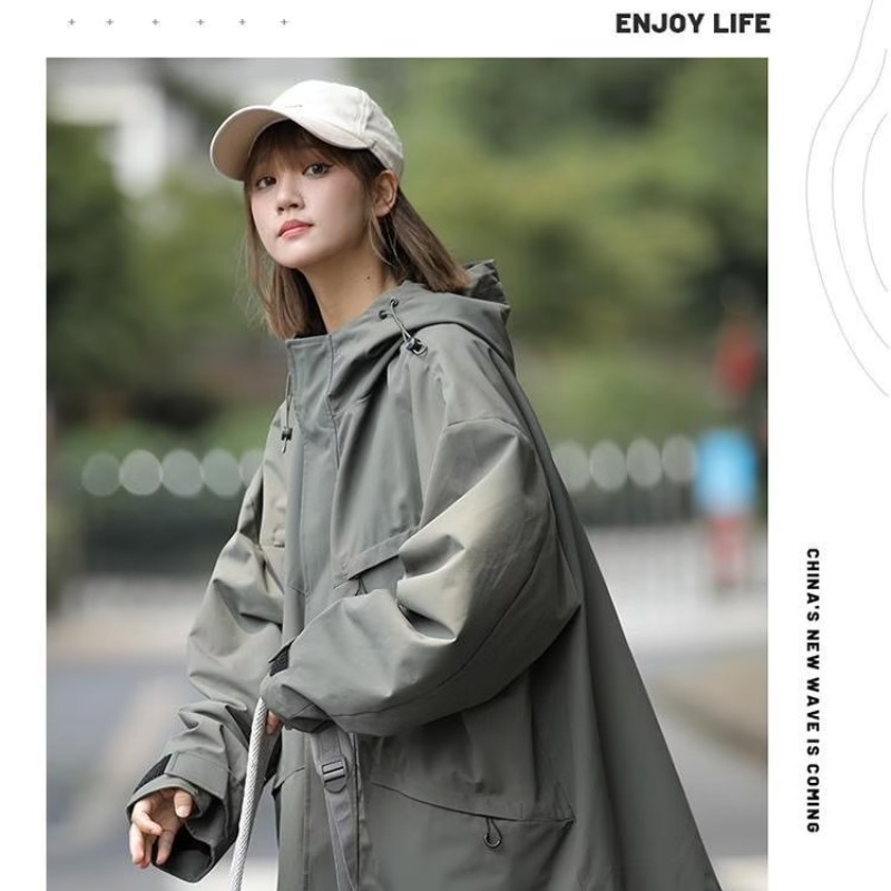 外套女春秋季2023新款防風薄款連帽高級感美式寬鬆爬山上衣衝鋒衣