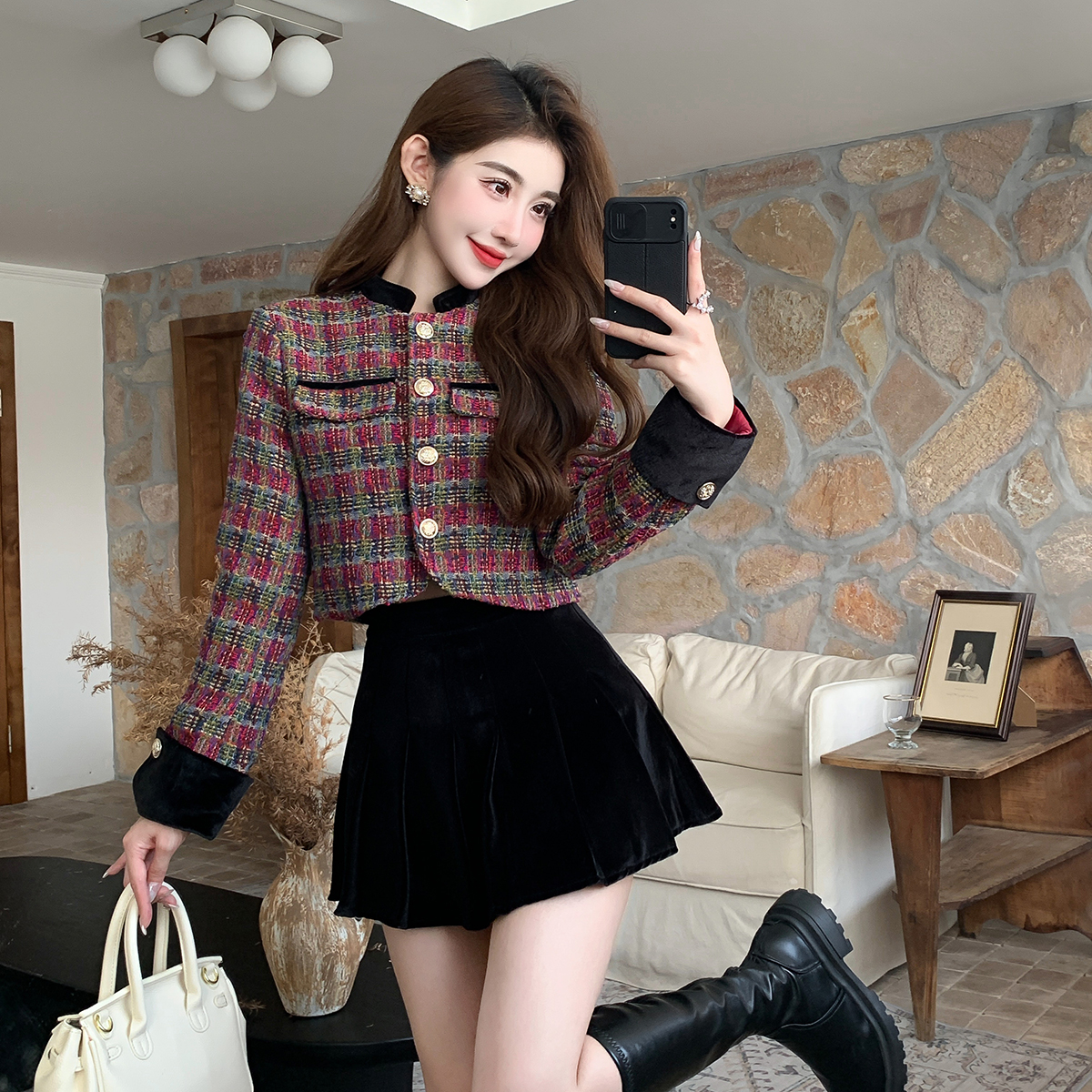 Actual shot of fashionable French light luxury and foreign style versatile small fragrant jacket + short skirt two-piece suit