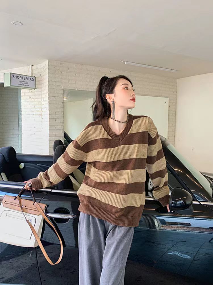 Tobaby復古港味條紋針織衫毛衣女v領寬鬆慵懶風軟糯法式上衣秋冬