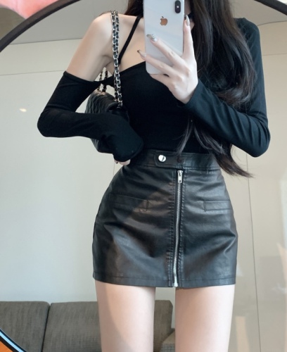 Real shot of retro distressed zipper PU leather skirt autumn and winter women's hottie high waist fake pocket hip short skirt for women