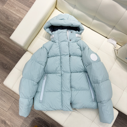 White label capsule down jacket for female couples winter new popular large size design niche short style bread jacket trendy