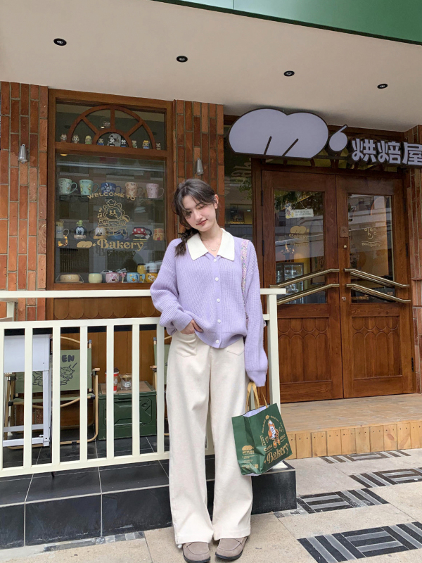 Personalized contrasting color small lapel knitted cardigan for women 2023 autumn new loose top for little people