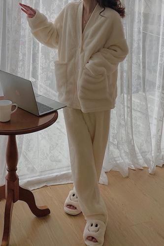 Actual shot of velvet thickened Korean style cardigan home wear pajamas set