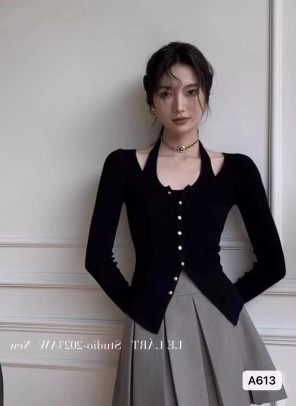 法式掛脖長袖針織衫女春秋內搭打底衫修身毛衣開衫兩件套上衣秋季