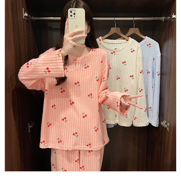 Coral velvet embroidered casual pajamas, cute internet celebrity cherry can be worn outside, two-piece home clothes set