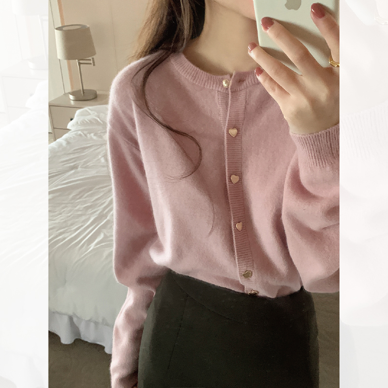 Thick love button soft waxy style sweater jacket for women autumn style versatile round neck short style knitted top inside