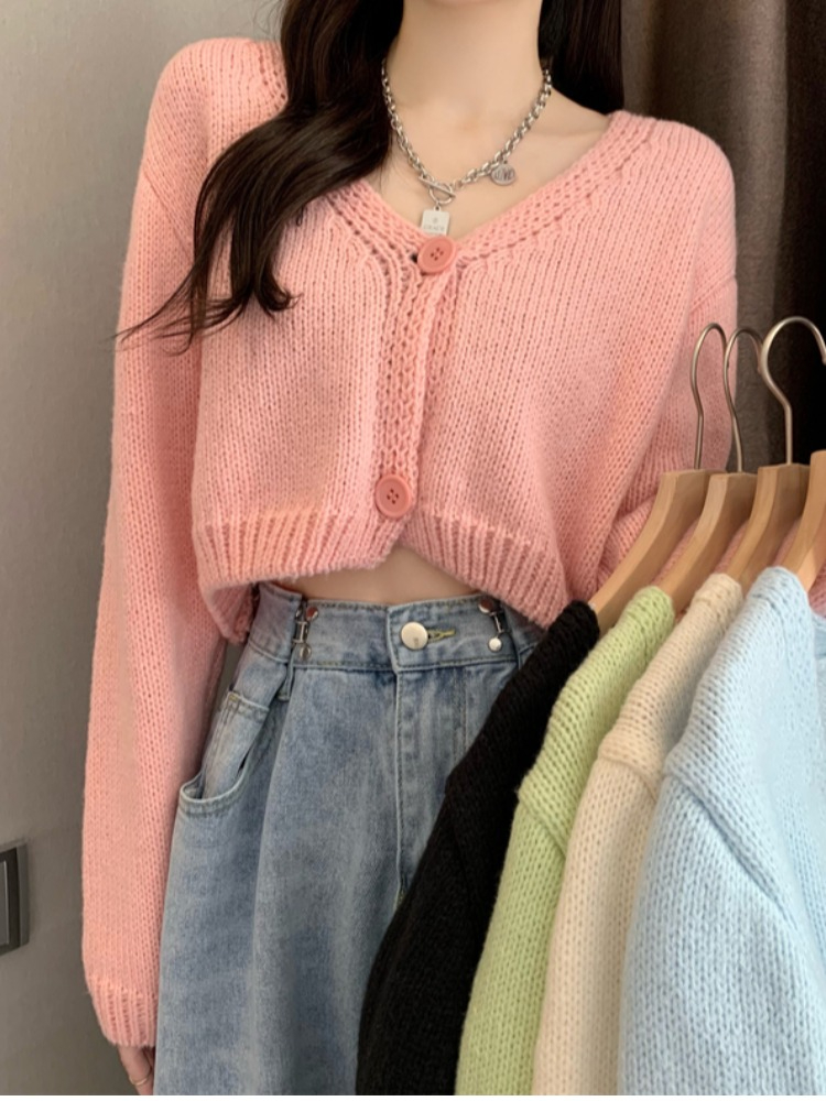 Knitted cardigan jacket for women in spring and autumn, small design, niche sweet pink v-neck sweater short top, winter