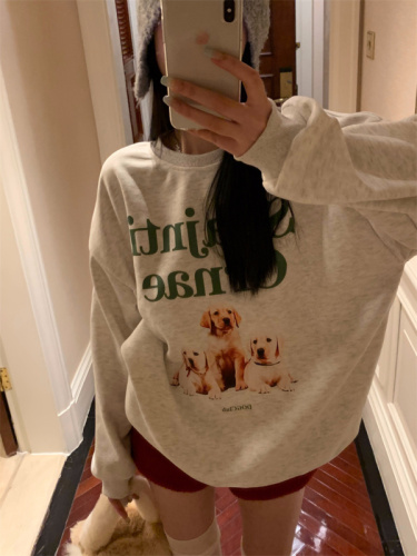 Real shot of pure cotton retro new versatile design tops for women, loose long-sleeved round neck sweatshirts are trendy