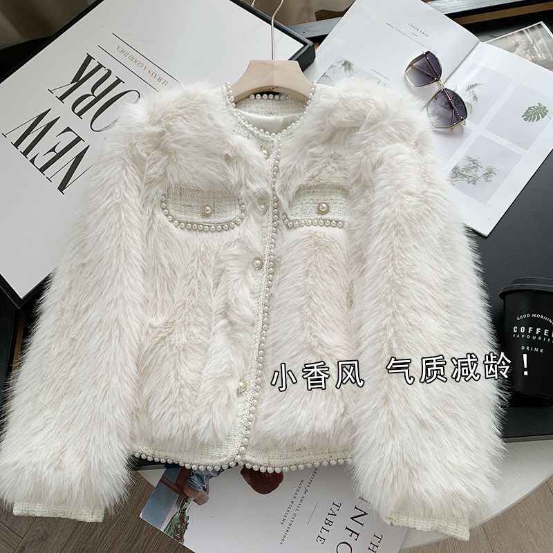 2003 autumn and winter new style imitation fox fur spliced ​​fur jacket, feminine style, socialite Xiaoxiangfeng furry short top
