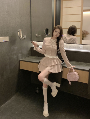 Real shot of age-reducing American college style pink waist slimming, sweet and cute JK uniform suit