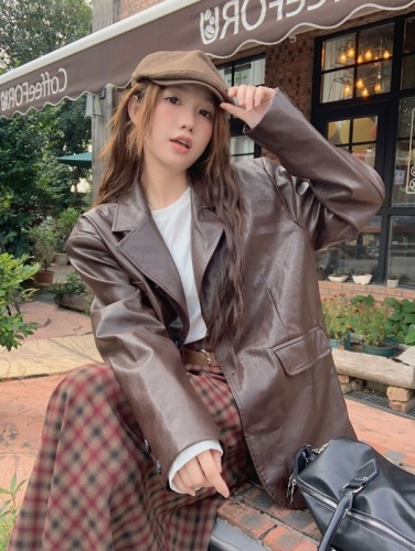 Actual shot of Maillard loose leather jacket, motorcycle soft leather suit jacket, retro plaid long skirt two-piece set