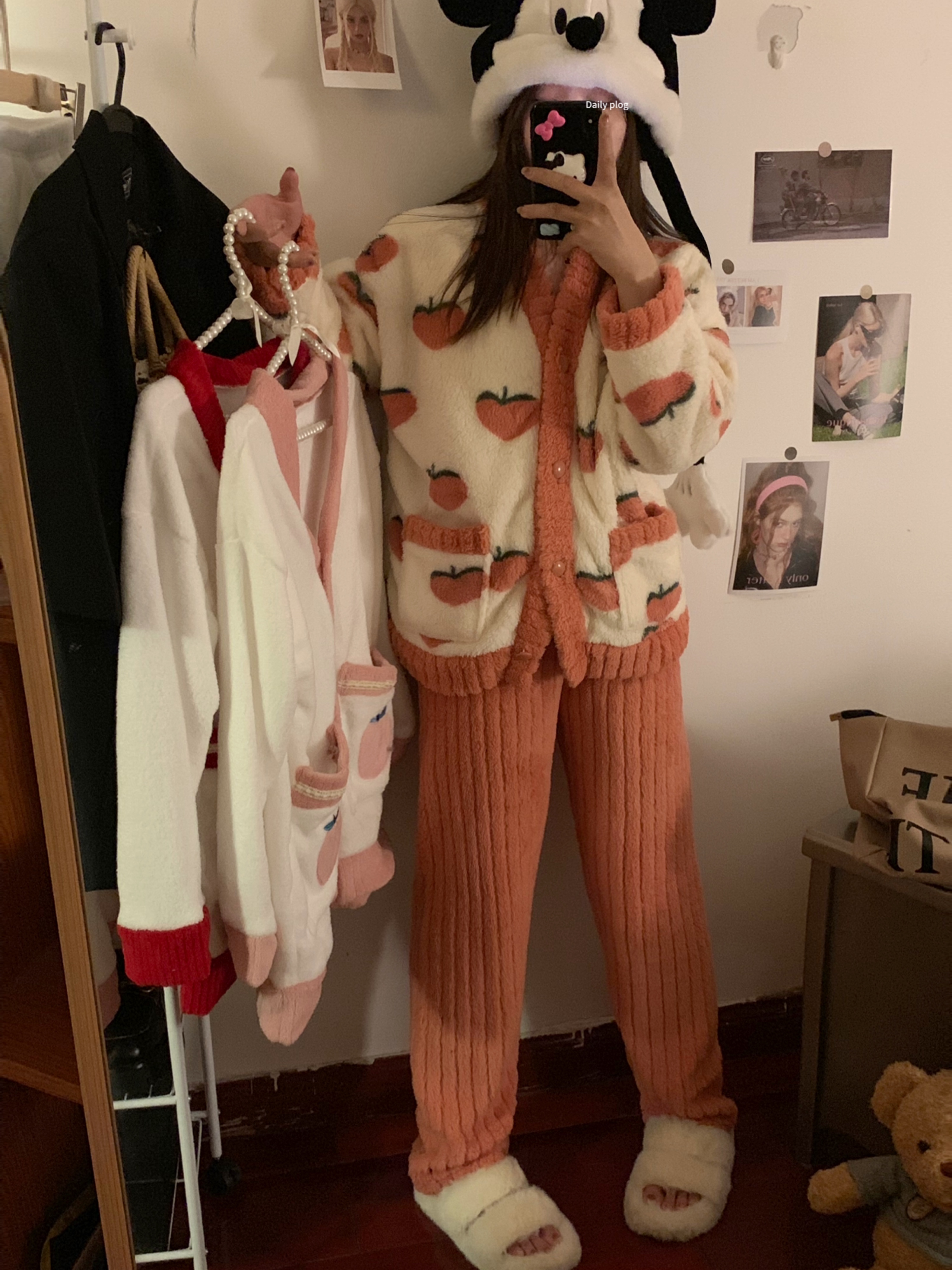 實拍烏龍桃珊瑚絨睡衣女秋冬季加絨加厚水蜜桃家居服兩件套裝