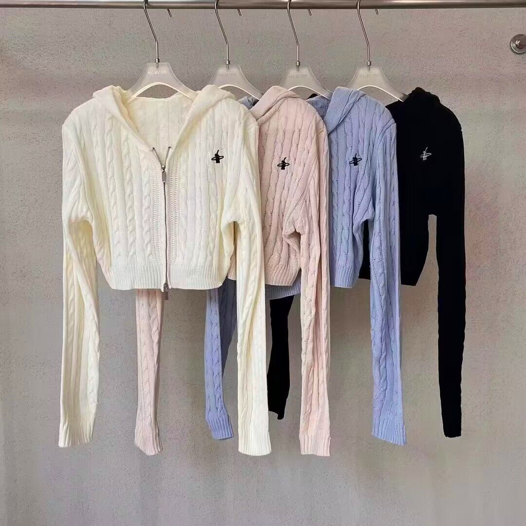 Korean style zipper hooded knitted cardigan women's spring wear 2023 new design niche short tops and jackets