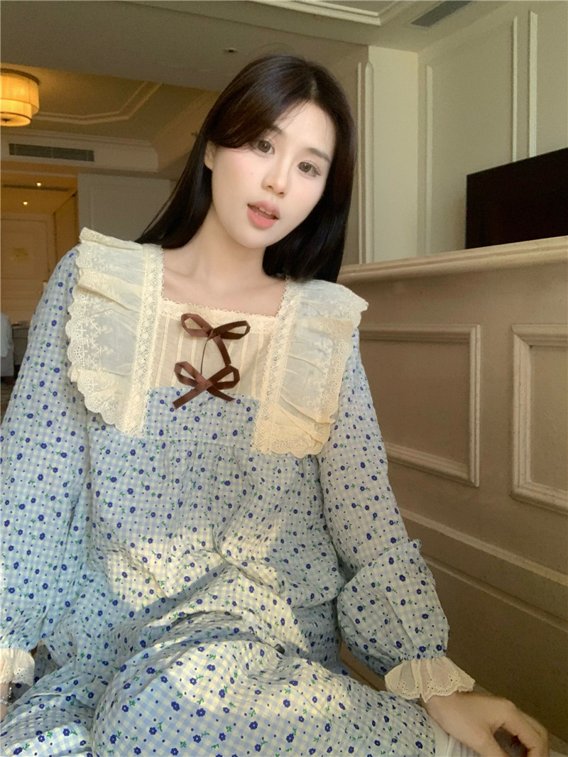 Real shot of Korean version of sweet bubble cotton plaid lace princess style floral autumn home wear long-sleeved suit
