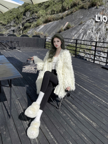 Real shot~Autumn and winter high-end arctic velvet temperament casual cardigan jacket + high-waist outer leggings