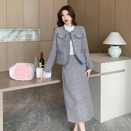 Real shot of cotton-added high-end ladylike temperament, retro heavy industry, bright silk tassels, small fragrant style jacket, half-length two-piece set