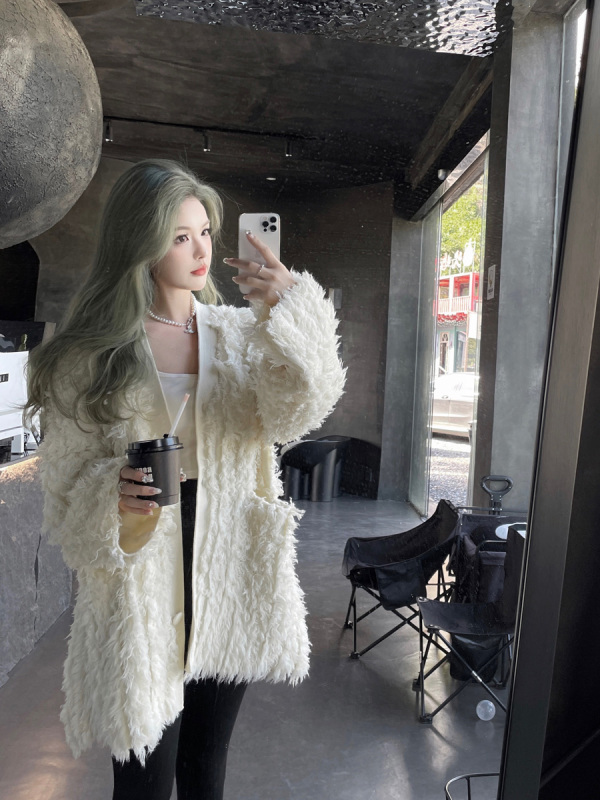 Real shot~Autumn and winter high-end arctic velvet temperament casual cardigan jacket + high-waist outer leggings