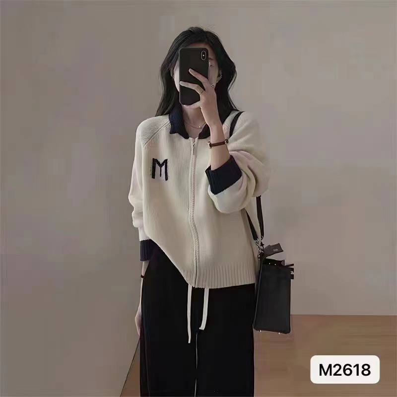 2023秋冬新款韓版高級感翻領雙頭拉鏈字母提花寬鬆開衫上衣女