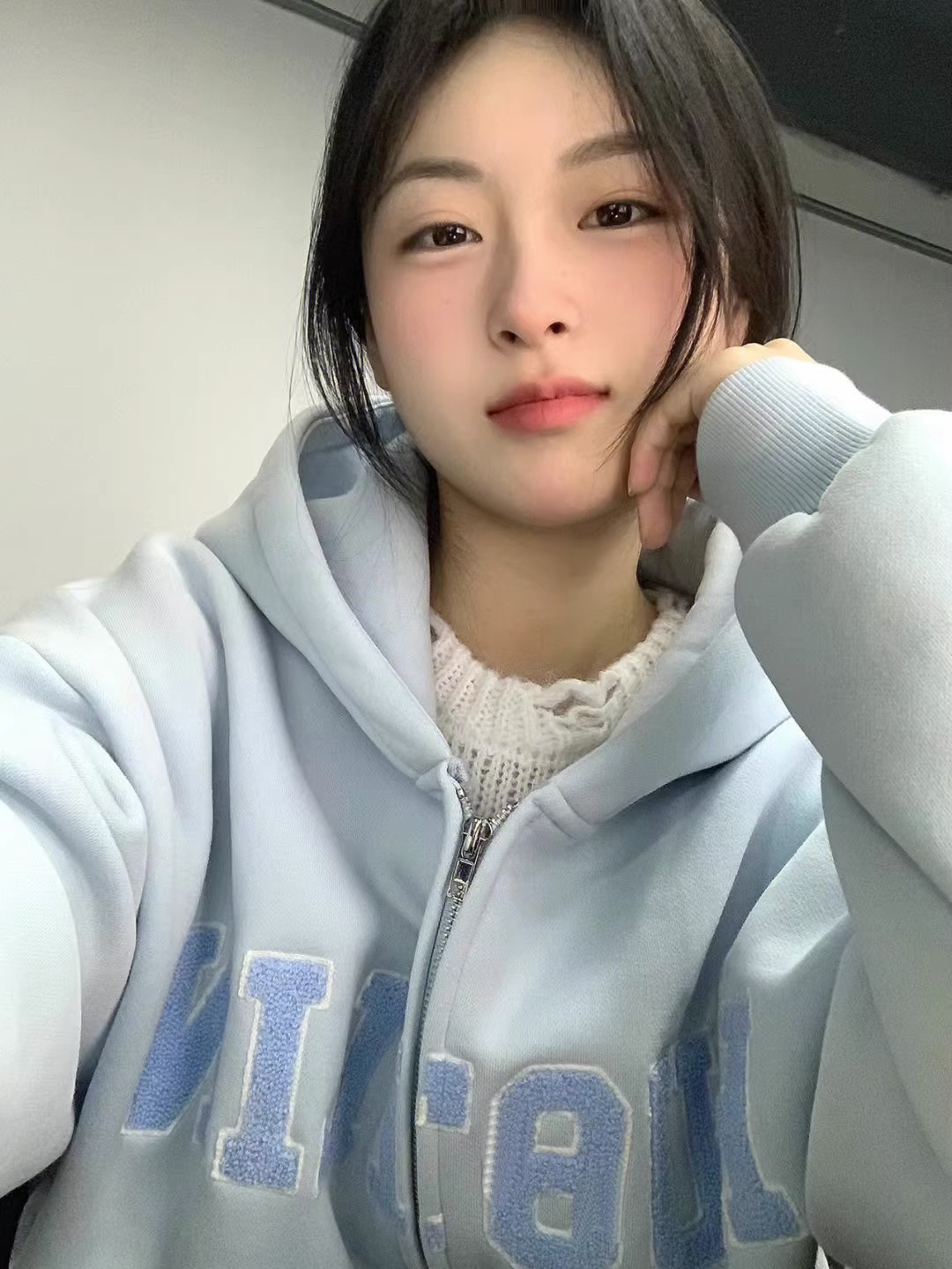 毛巾繡黑標食毛華棉複合牛奶絲+銀狐絨300斤特大碼女衛衣/絨衫