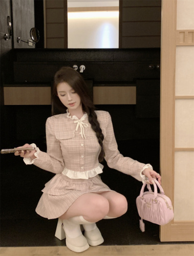 Real shot of age-reducing American college style pink waist slimming, sweet and cute JK uniform suit