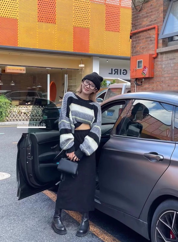 慵懶風套頭毛衣女2023秋季新款韓系設計感撞色條紋寬鬆針織衫上衣