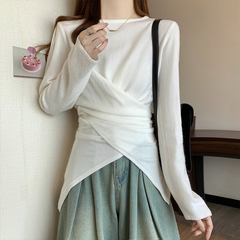 Irregular cross-slit long-sleeved sweater for women in autumn and winter pleated waist slimming inner layered bottoming shirt short top