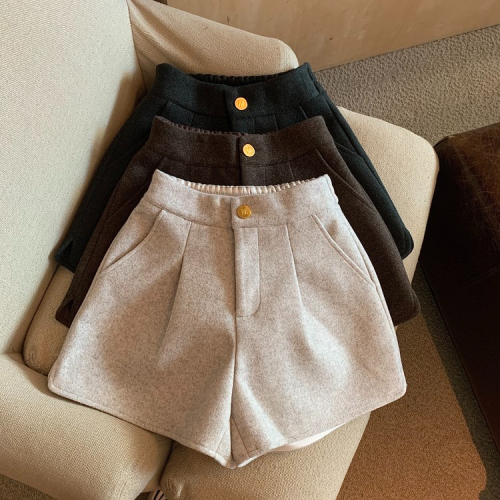 600g high-quality woolen fabric autumn and winter thickened woolen slit wide-leg shorts for women's casual outer boot pants