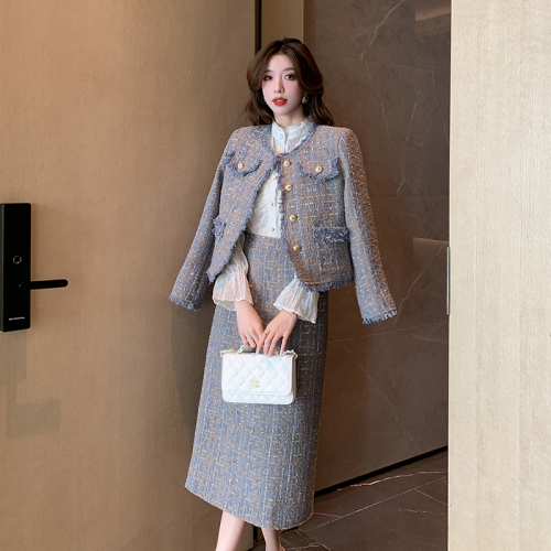 Real shot of cotton-added high-end ladylike temperament, retro heavy industry, bright silk tassels, small fragrant style jacket, half-length two-piece set