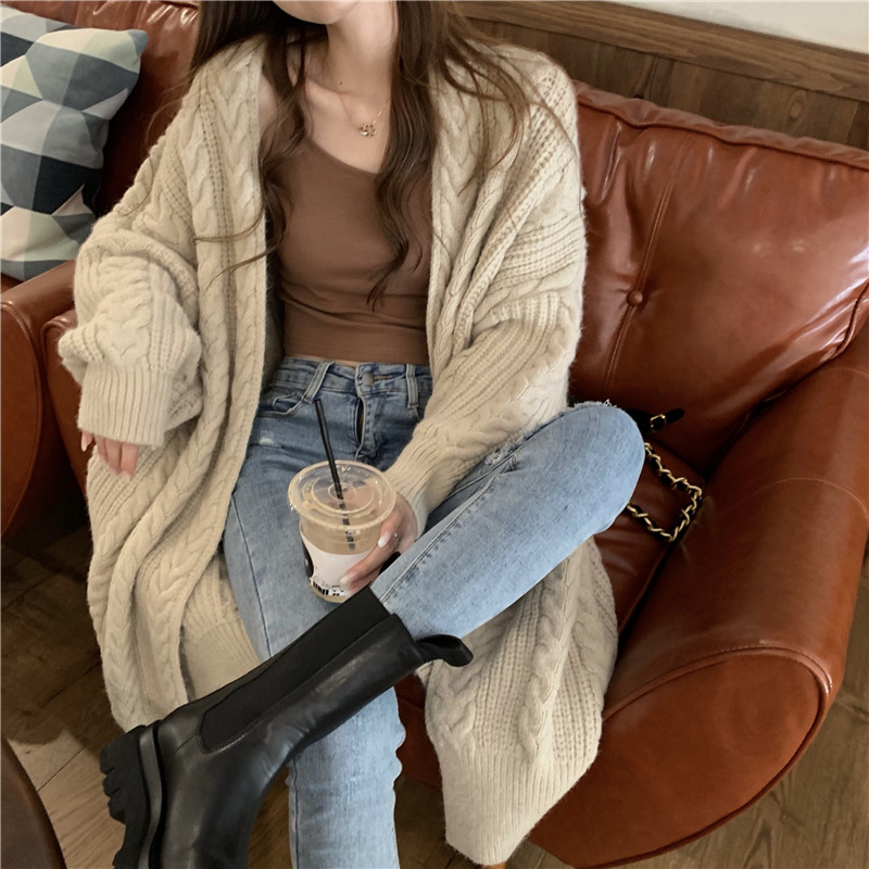 冬裝新款大碼女裝時尚加厚提花毛衣斗篷中長款披肩毛織外套