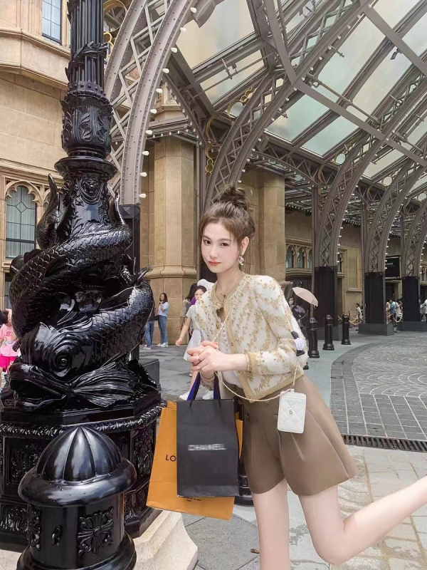 魚兔子的兔子小香風短外套女裝2023新款別致名媛撞色長袖毛呢外套