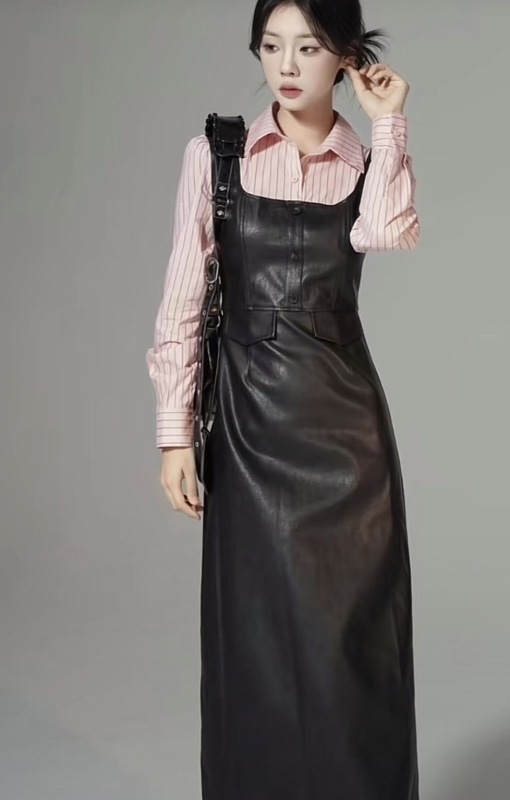 Xiaoyeberry vest leather skirt suit 2023 new French high-end striped shirt retro style two-piece set