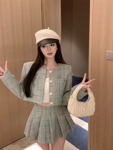 Real shot of small fragrance suit French retro tweed jacket high waist pleated skirt half skirt two-piece set for women