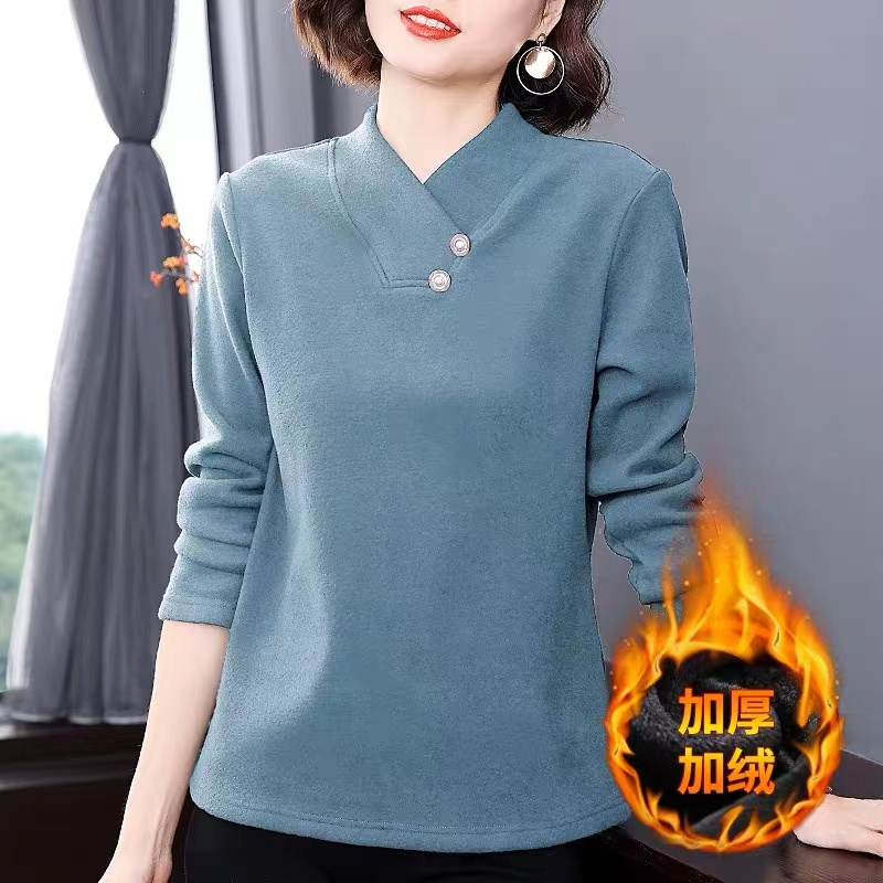Middle-aged women's solid color tops, age-reducing inner layers, German velvet thickened bottoming shirts, autumn and winter new temperament long-sleeved T-shirts