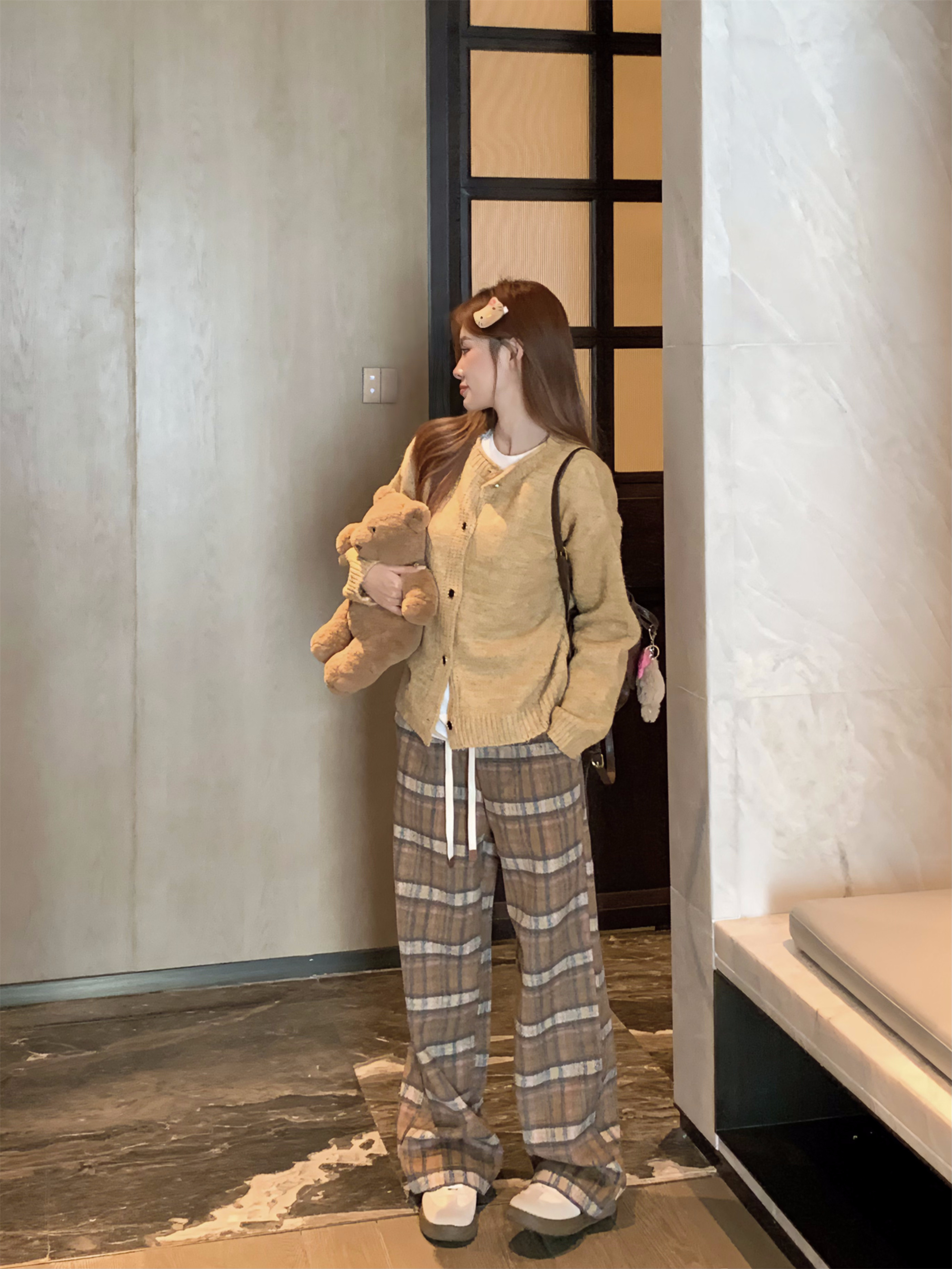 實拍~韓版寬鬆圓領加厚針織毛衣+毛呢格子褲