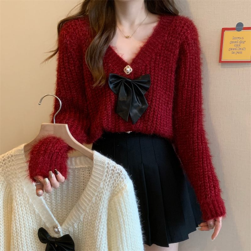 Actual shot of new autumn and winter bow V-neck small coat cardigan sweater for women