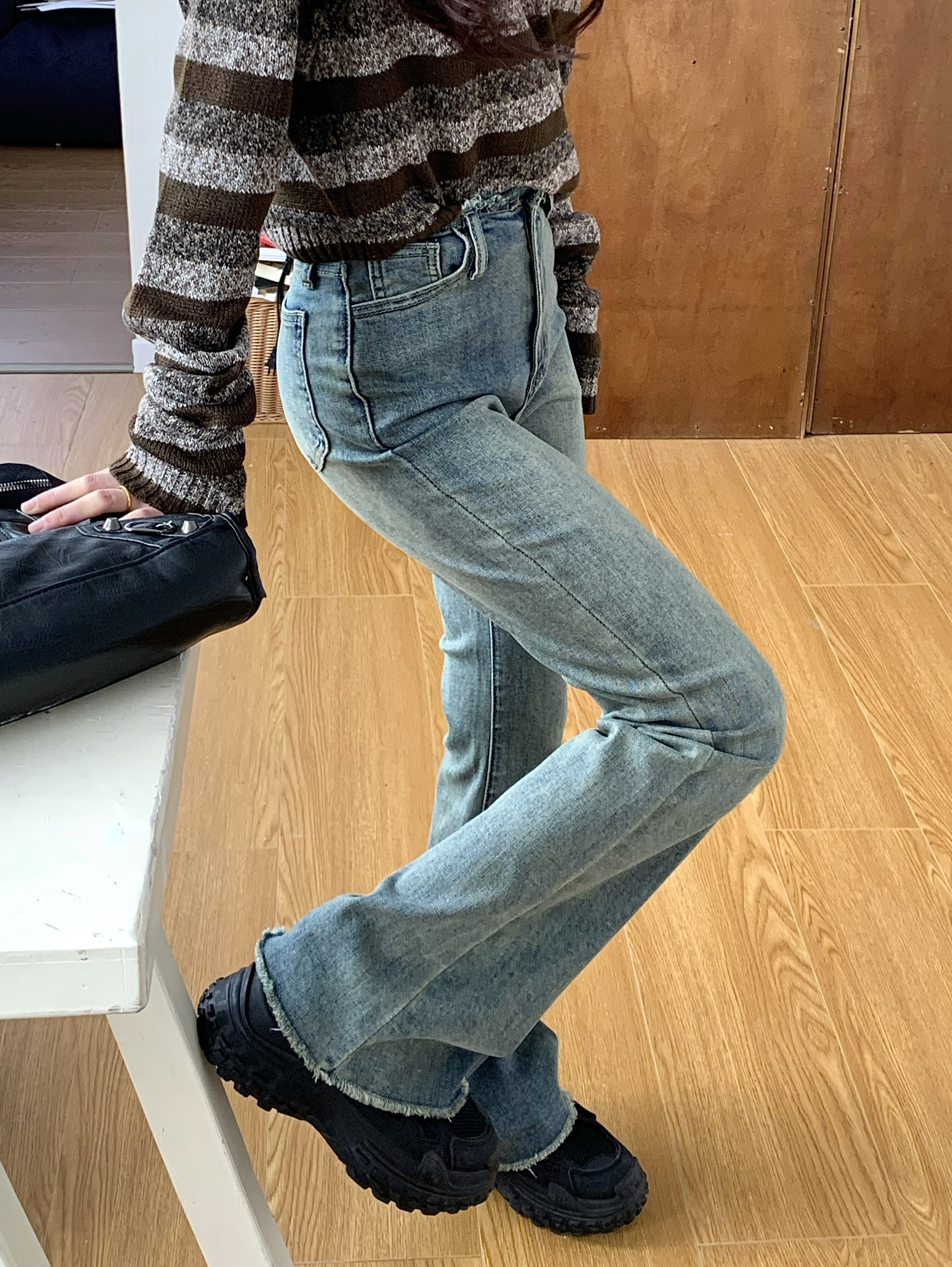 實拍 高腰顯瘦修身復古做舊毛邊微喇牛仔褲