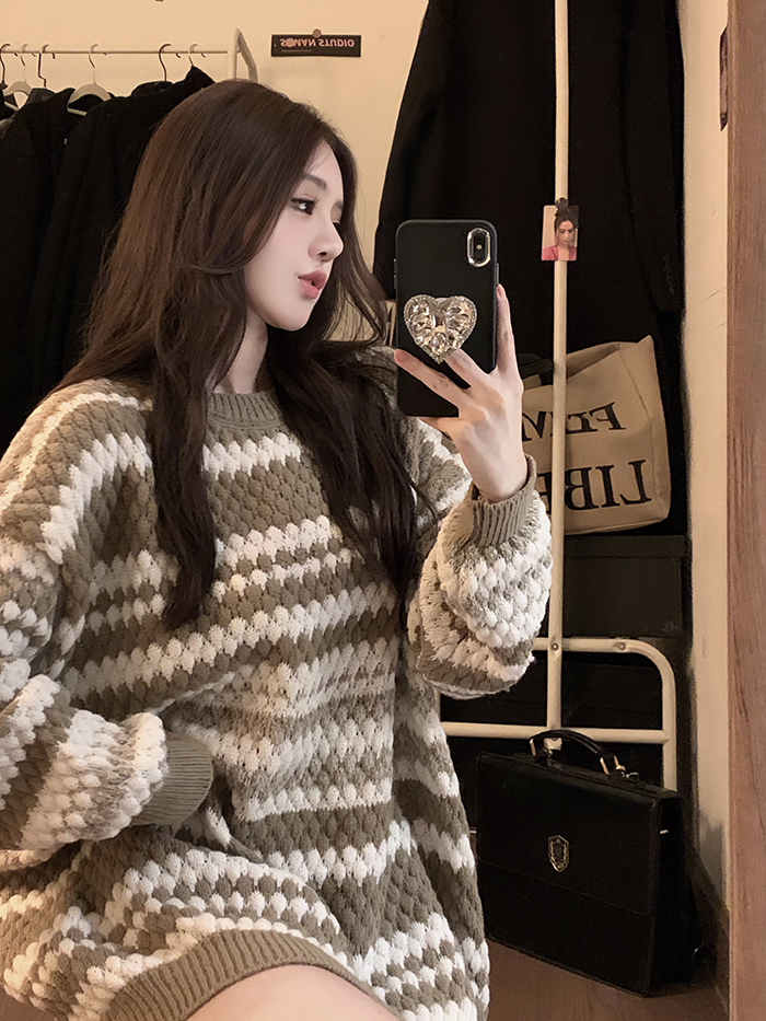 實拍~ 新款韓版寬鬆慵懶風撞色條紋針織套頭外穿毛衣上衣女
