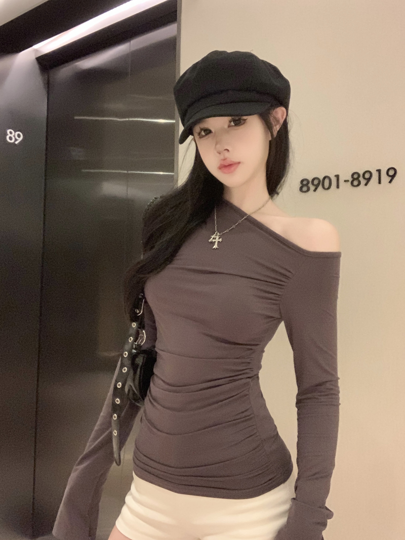 實拍 純欲性感辣妹軟糯舒適顯瘦斜領T恤內搭高級感露肩打底衫