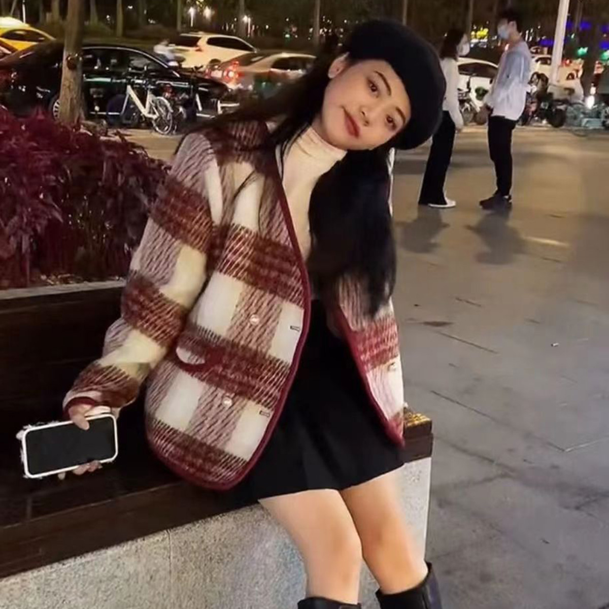 質檢官圖2023秋冬裝小香風短款粗花呢外套女高級感炸街百搭上衣