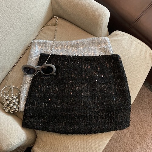 Photographed Fall/Winter Instagram blogger sequin tweed midi skirt