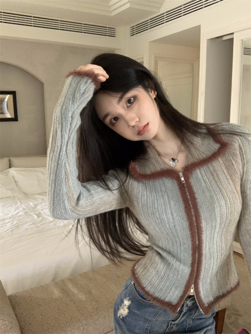 Actual shot ~ Retro color-blocked double zipper lapel gradient lazy waist slimming slim long-sleeved knitted cardigan