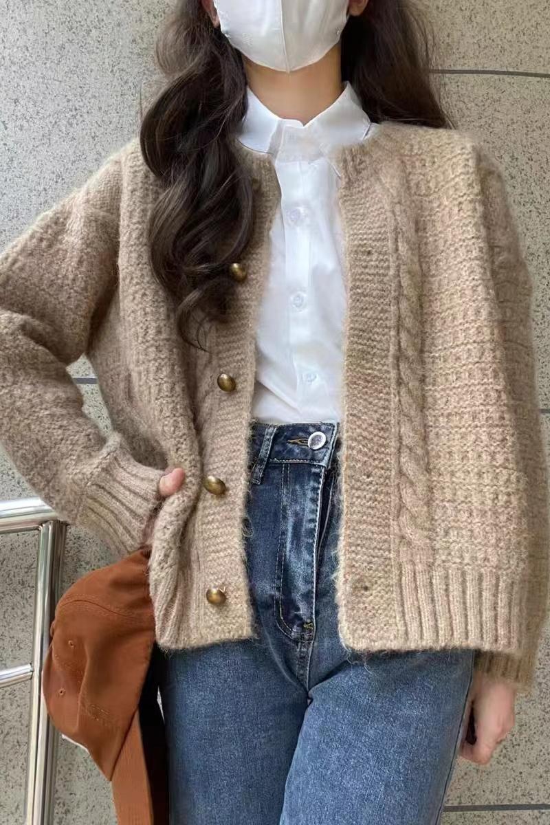 軟奶系甜美短款毛衣外套女秋冬軟奶復古奶系穿搭針織衫上衣套裝