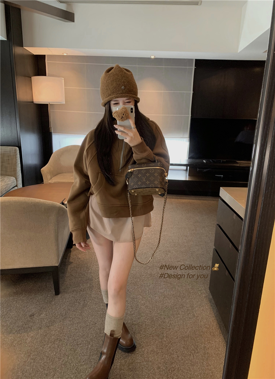 Actual shot of half-zip pullover long-sleeved sweatshirt women's autumn mid-length T-shirt two-piece set