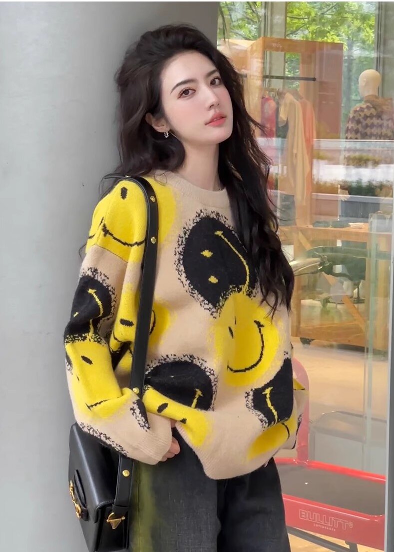 大碼笑臉2023秋冬季新款潮流撞色提花針織衫女寬鬆圓領毛衣