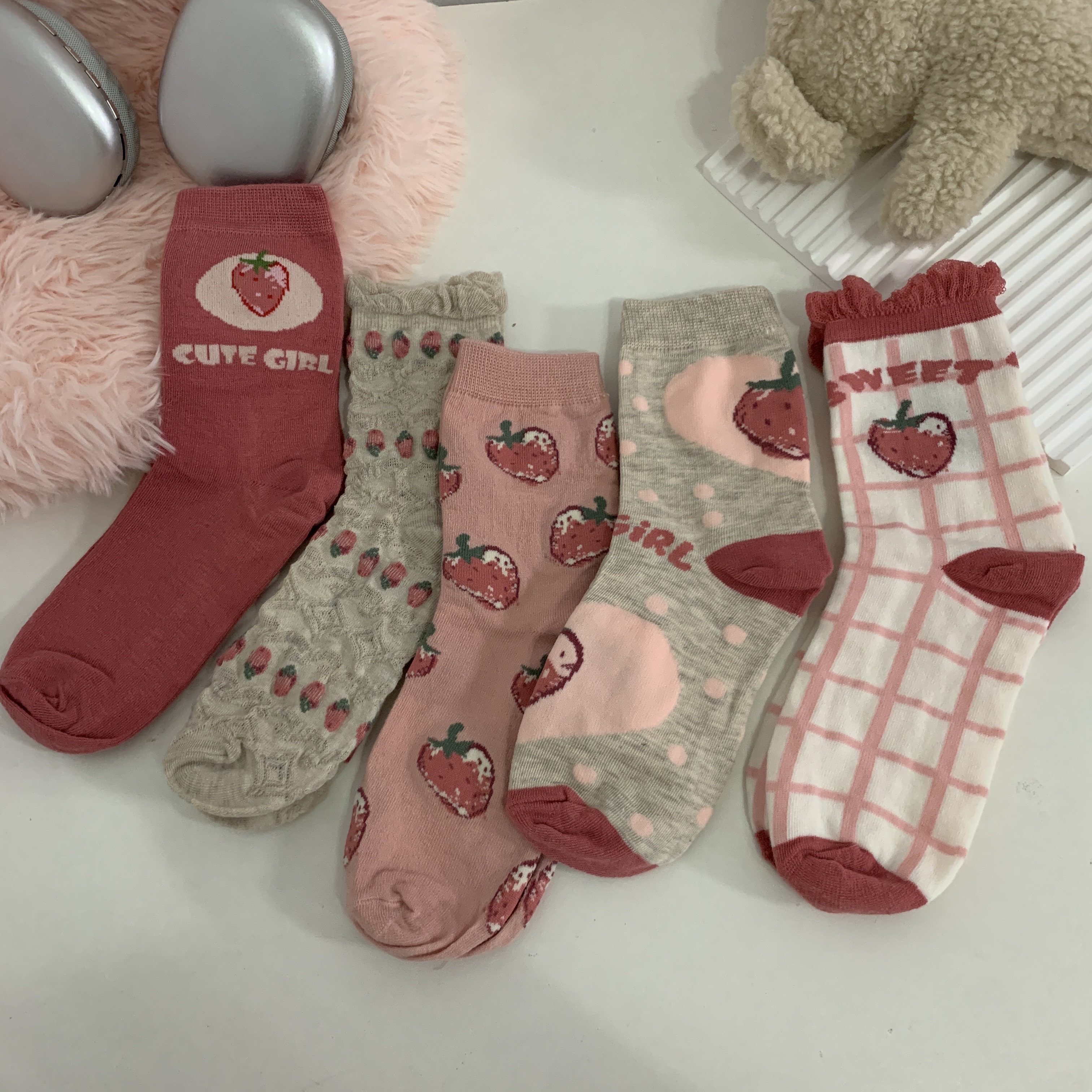 Actual shot of Japanese style strawberry mesh letter girl underwear pink bubble lace 5 pairs