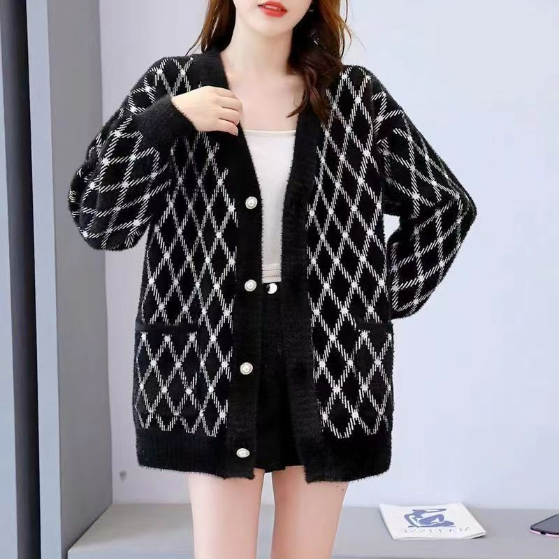 Non-shedding prismatic jacquard knitted cardigan for women 2023 autumn and winter new style soft and waxy gentle style sweater jacket trendy